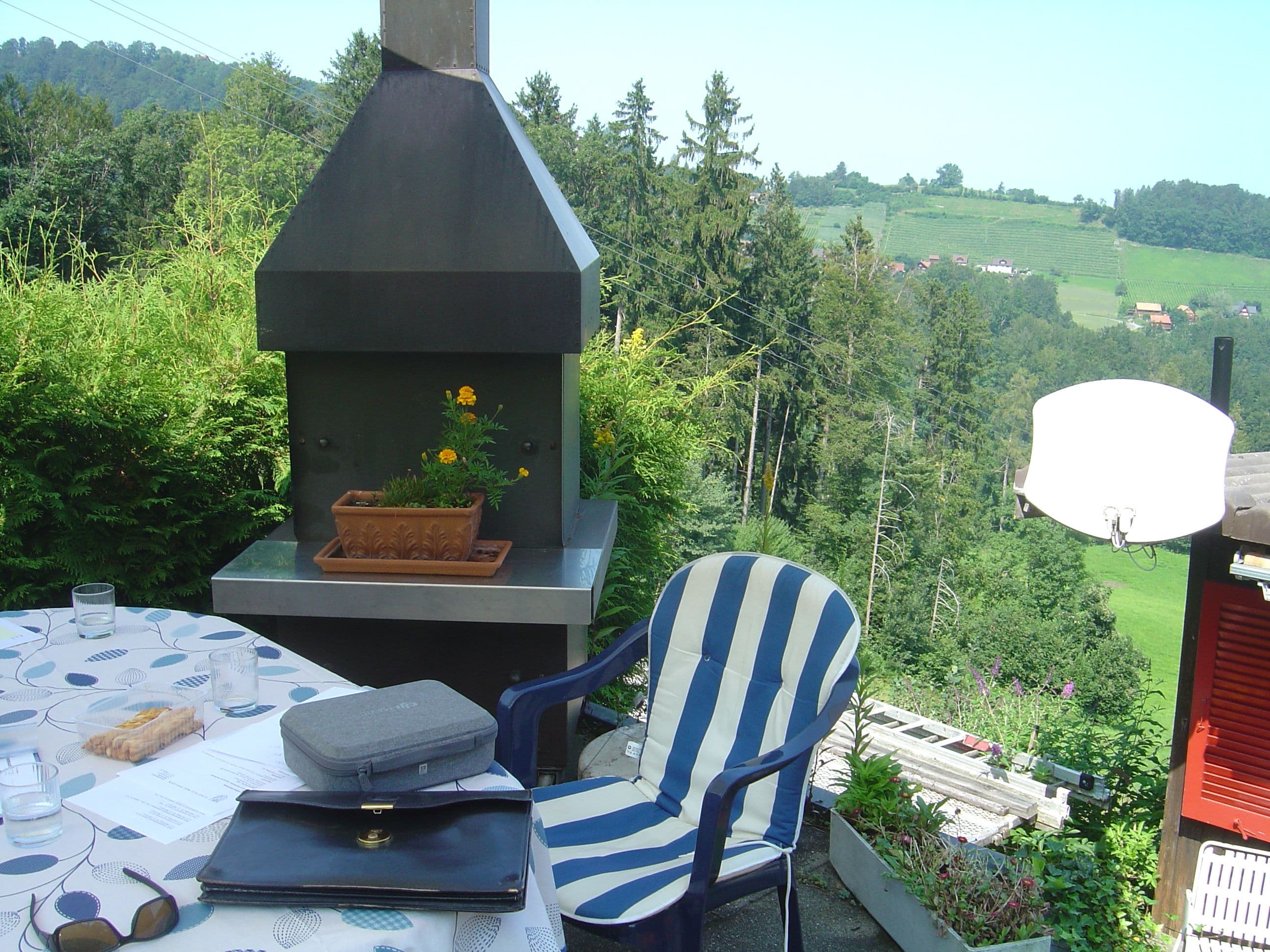 Ferienhaus Wolfhalden – Sitzplatz